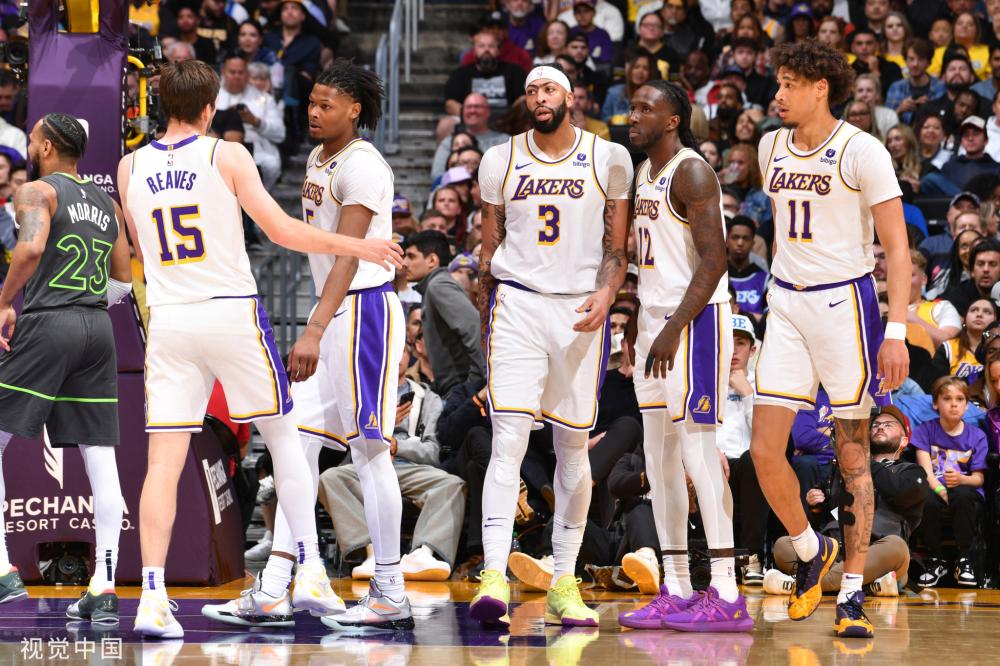 转型空间被 转型空间被