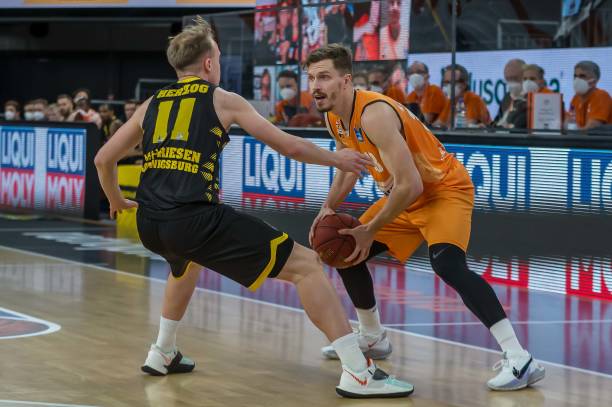 上赛季虽然 上赛季虽然